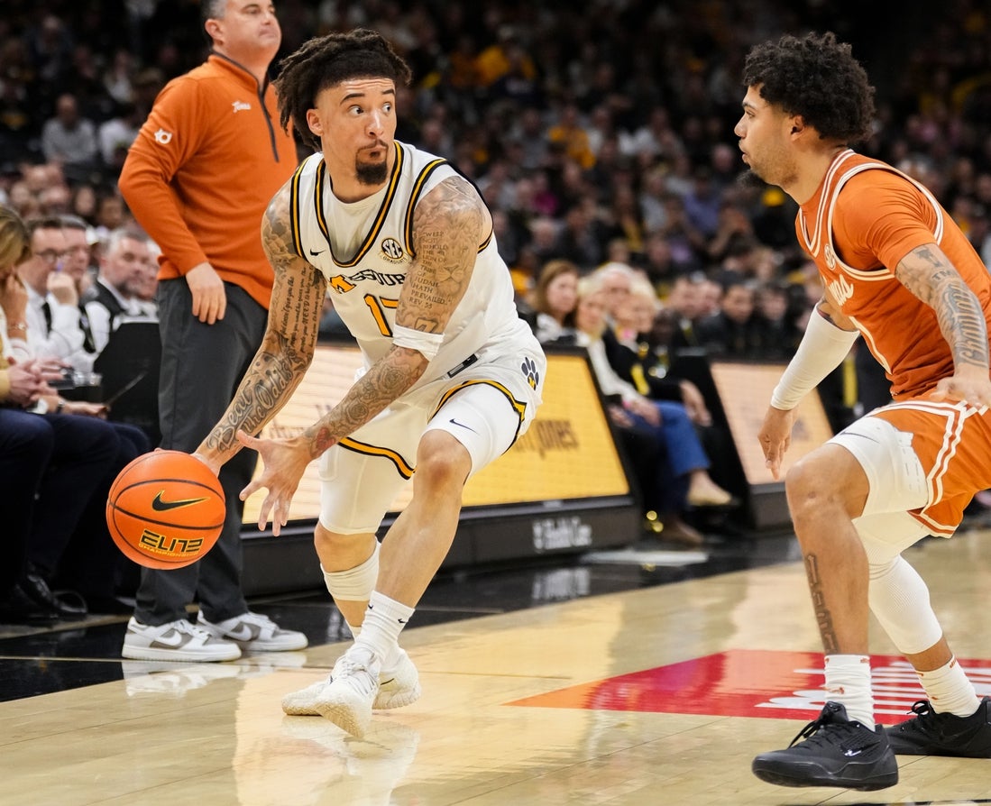 Texas rides strong second half to road win over Missouri